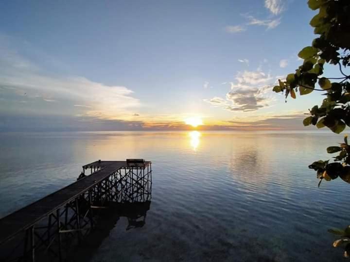 Maratua Dive Center And Lodge Maratua Island Zewnętrze zdjęcie